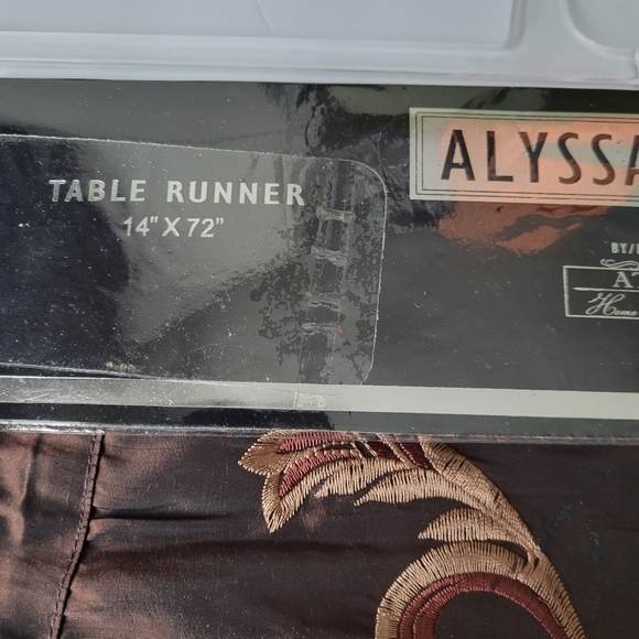 Alyssa Joy Table Runner Dark Brown Embroidered Shiny Silky - Picture 5 of 6